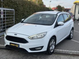 Ford Focus 1.5 120 CV BUSINESS SW