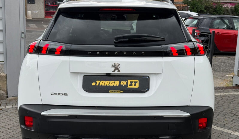 Peugeot 2008 130 Allure PACK pieno