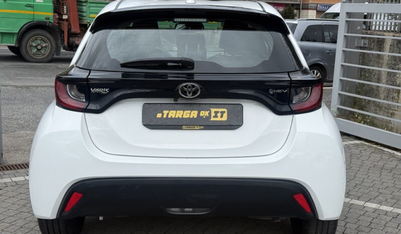 Toyota Yaris 1.5 Hybrid Active pieno