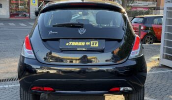 Lancia Ypsilon 1.2 69 CV Silver pieno