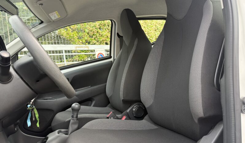 Toyota Aygo 1.0 5 porte x-cool pieno