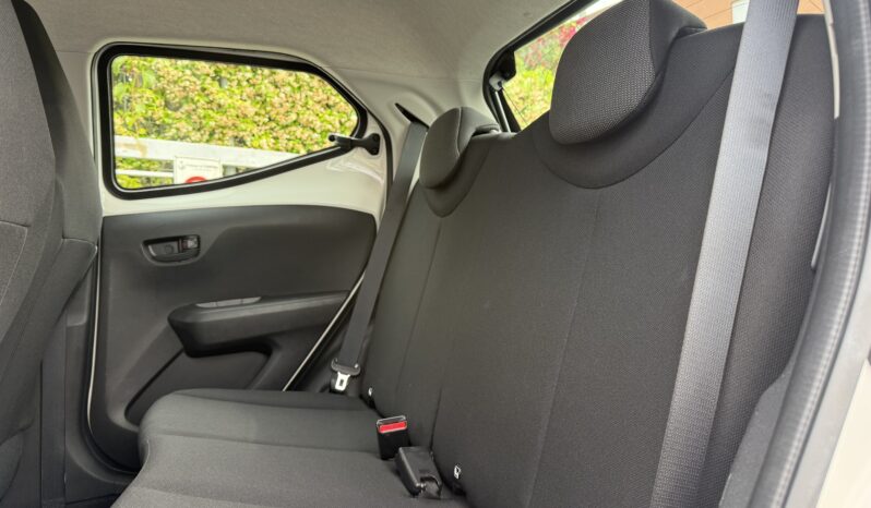 Toyota Aygo 1.0 5 porte x-cool pieno