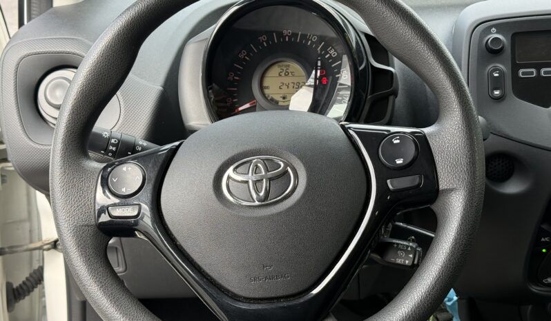Toyota Aygo 1.0 5 porte x-cool pieno