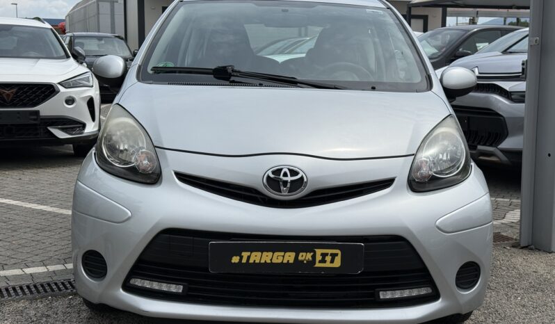 Toyota Aygo 1.0 12V VVT-i Now pieno