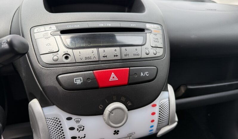 Toyota Aygo 1.0 12V VVT-i Now pieno