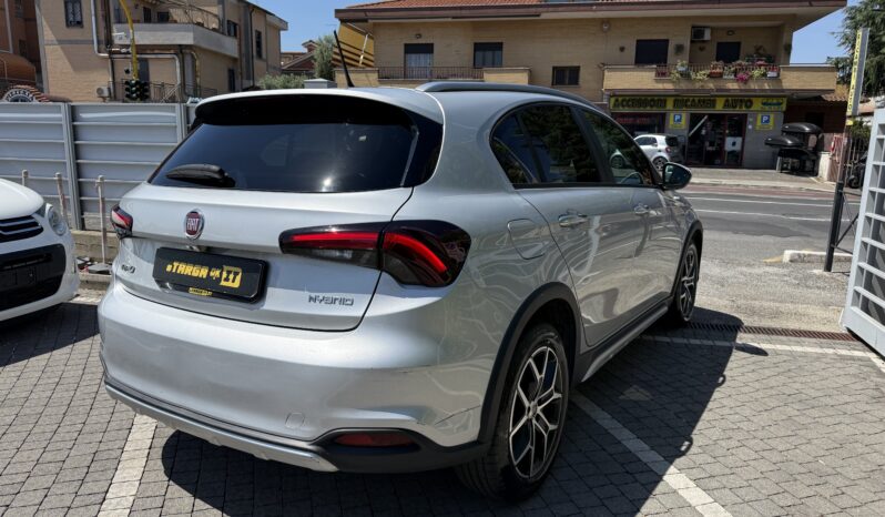 Fiat Tipo 1.5 Mild-Hybrid Cross pieno