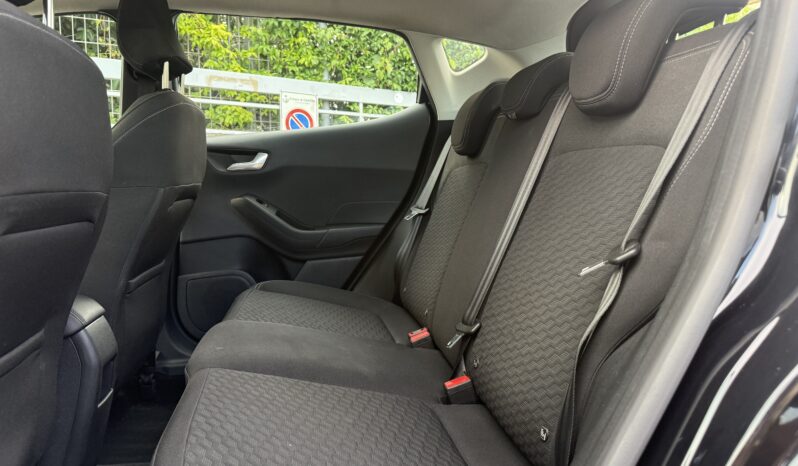 Ford Fiesta 1.1 75 CV GPL 5 porte Titanium pieno