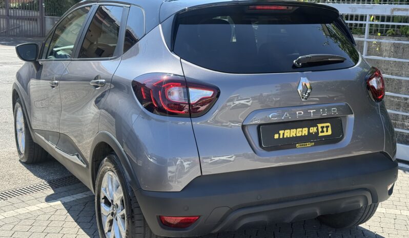 Renault Captur TCe 12V 90 CV LIMITED pieno