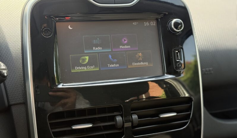 Renault Clio 1.2 75CV 5 porte LIMITED pieno